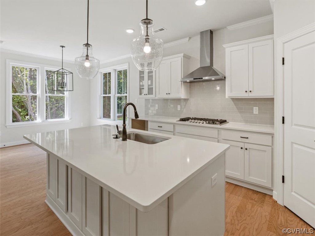 8429 Chimney Rock Dr