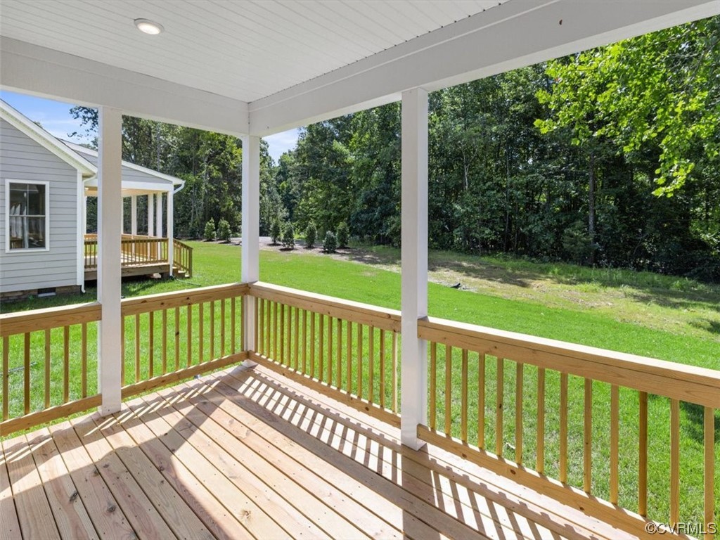 8429 Chimney Rock Dr