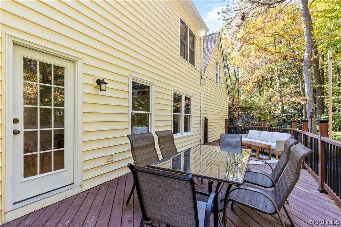 5428 Sunrise Bluff Ct