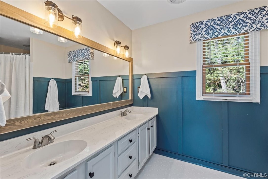 5428 Sunrise Bluff Ct