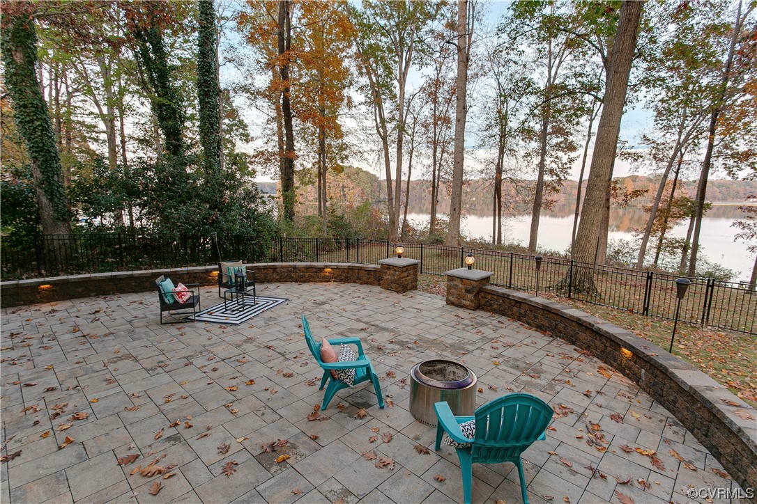 5623 Promontory Pointe Rd