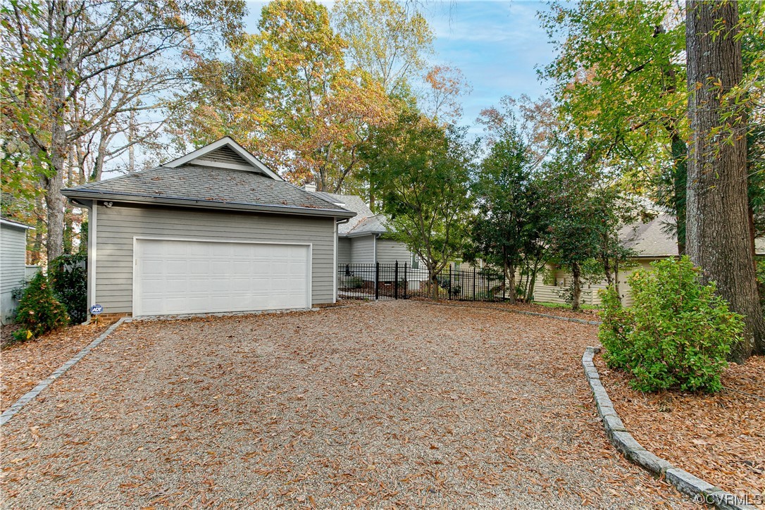 5623 Promontory Pointe Rd