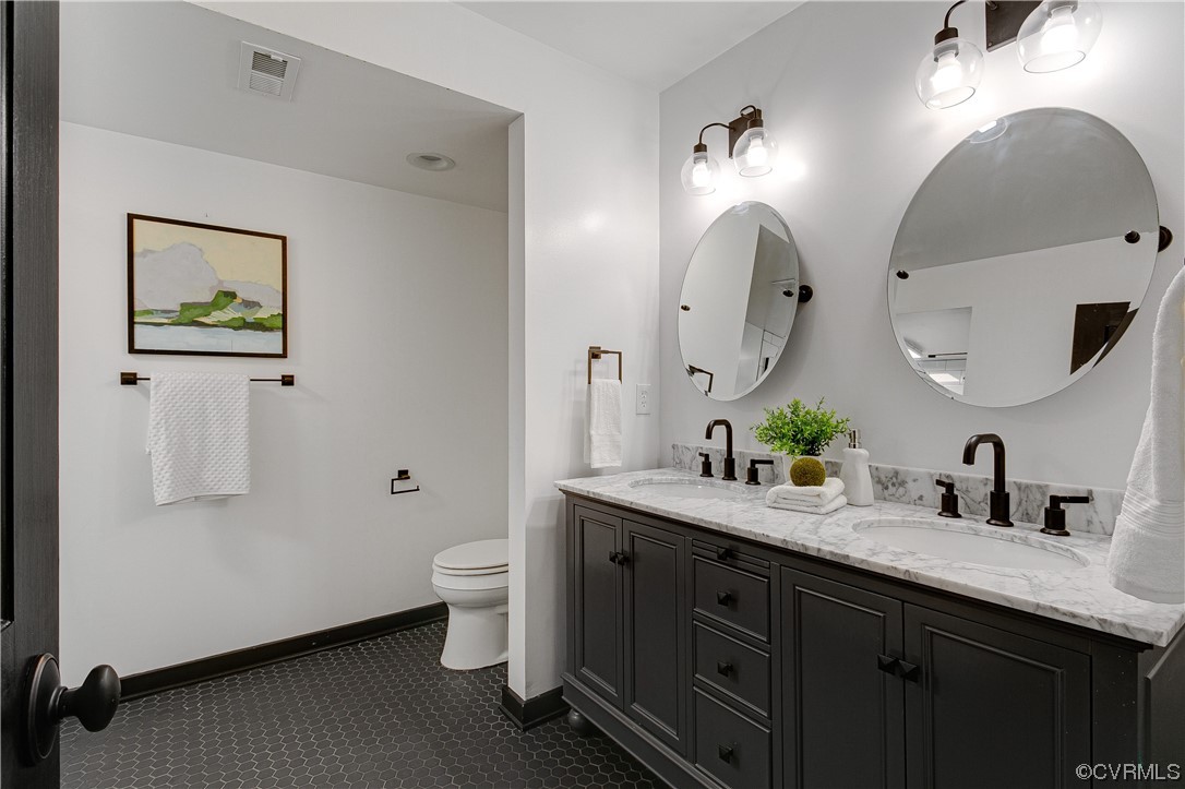 5623 Promontory Pointe Rd