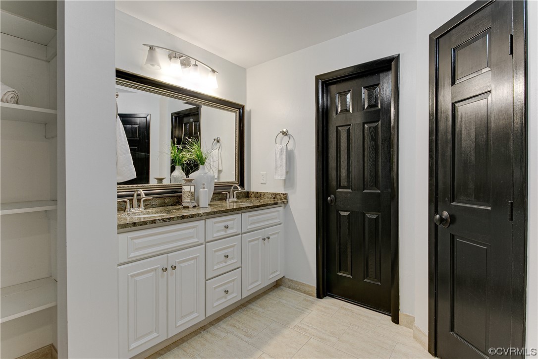 5623 Promontory Pointe Rd