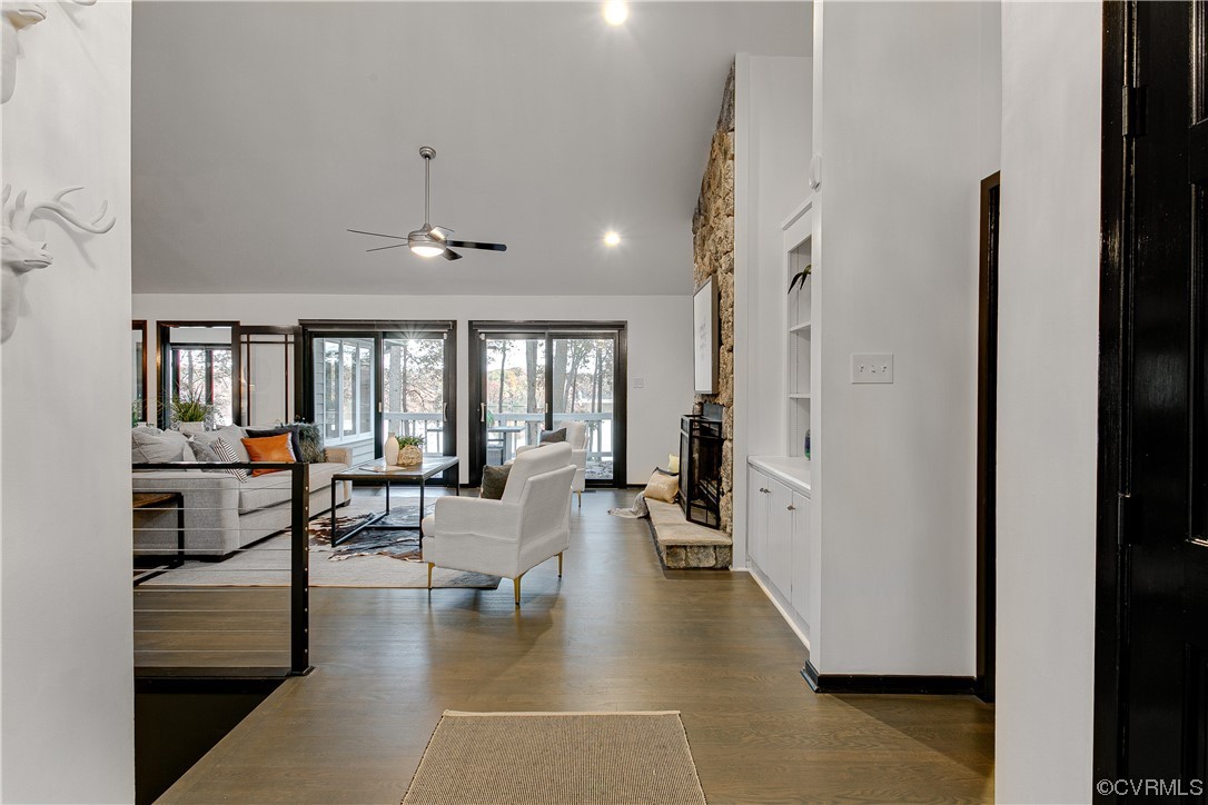 5623 Promontory Pointe Rd