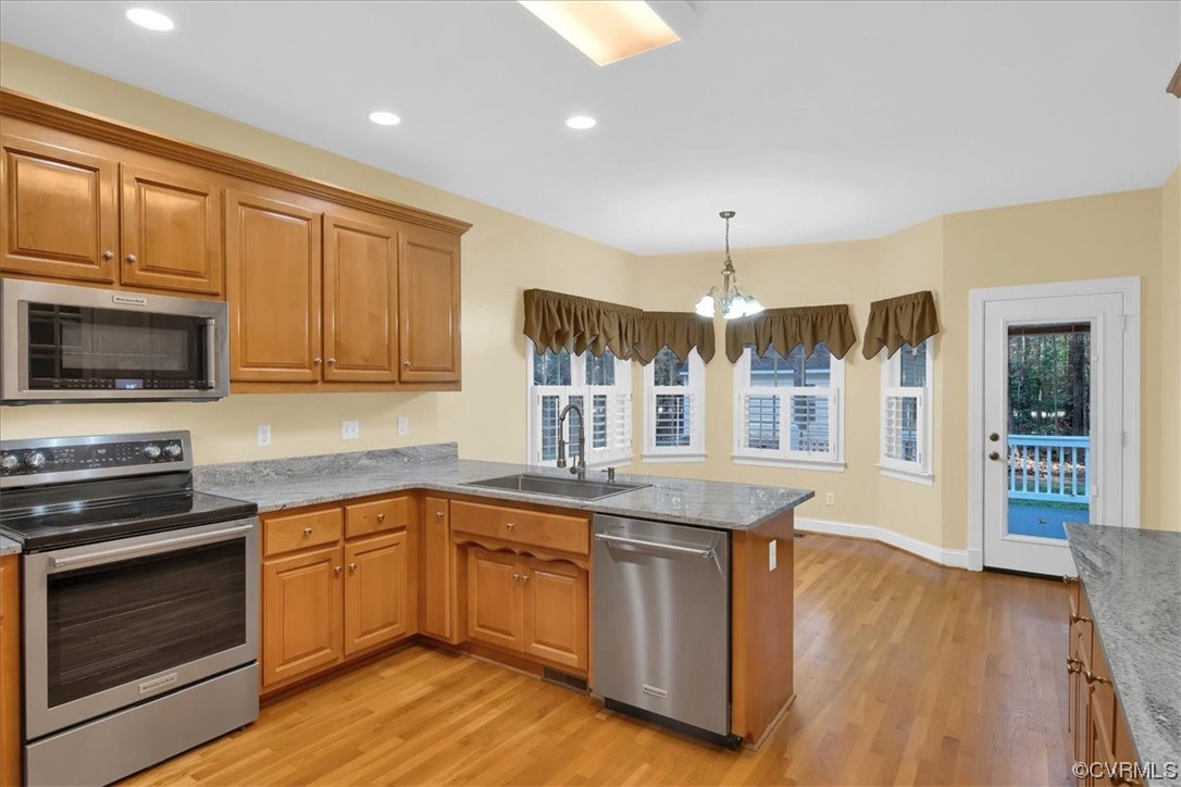 13312 Shore Lake Turn