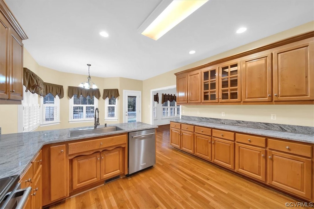 13312 Shore Lake Turn