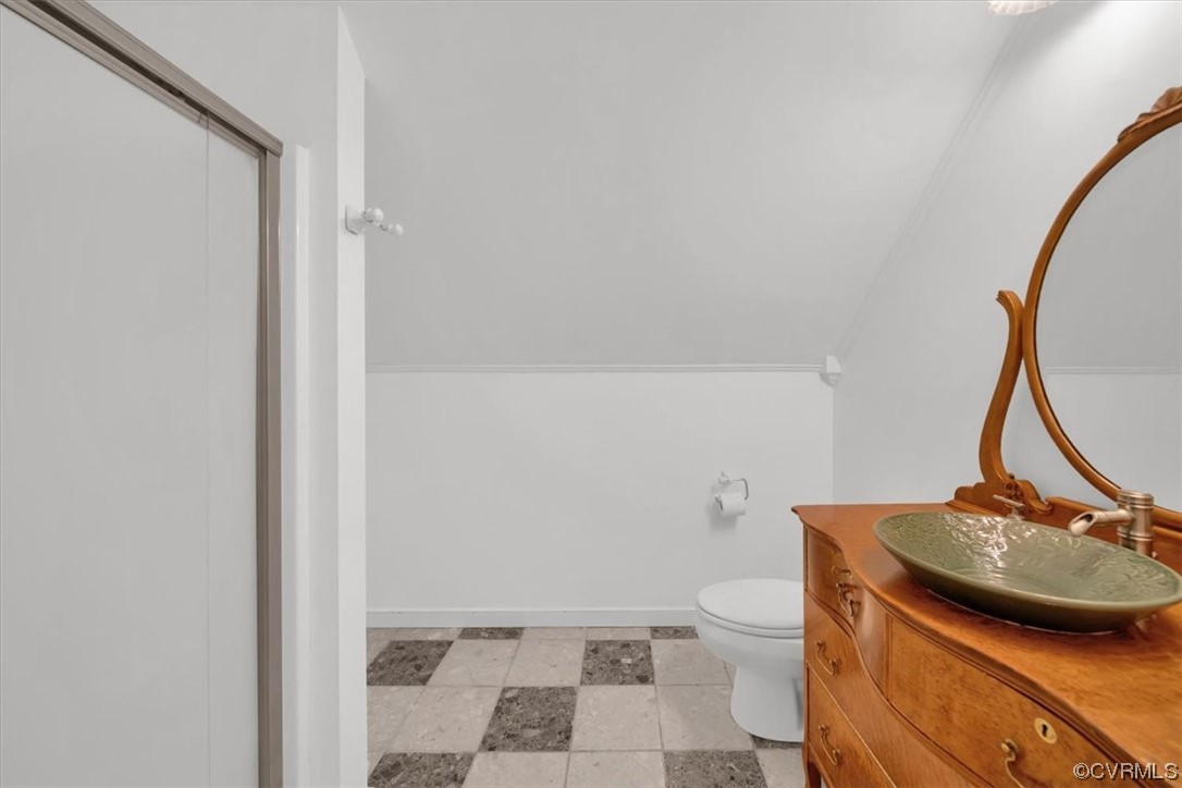 13312 Shore Lake Turn