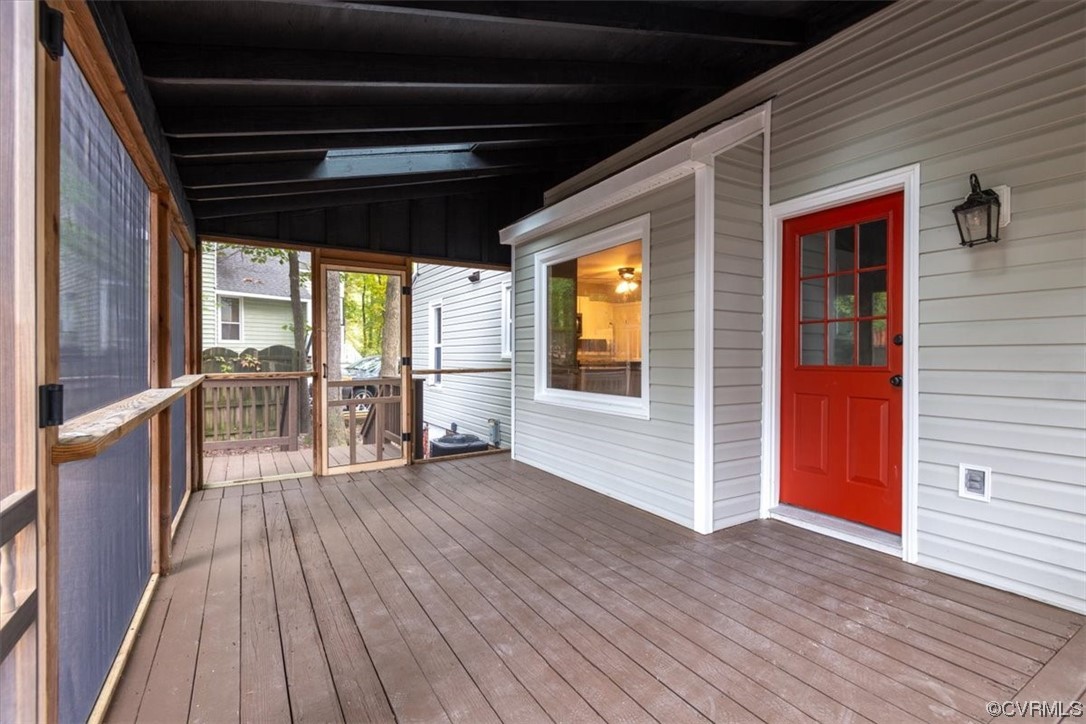 12030 Mountain Laurel Dr