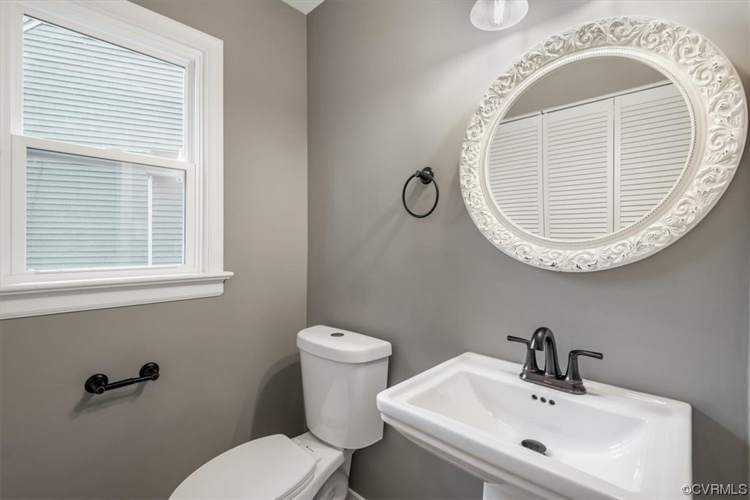 12030 Mountain Laurel Dr