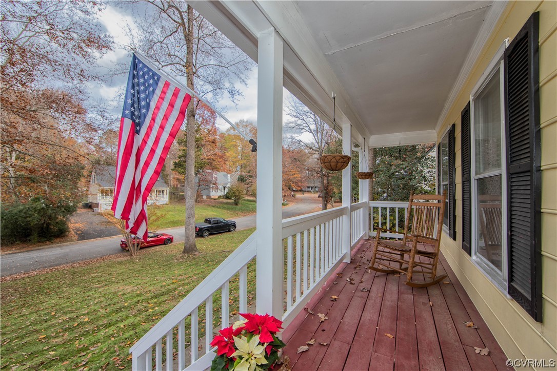 13325 Master Stag Dr