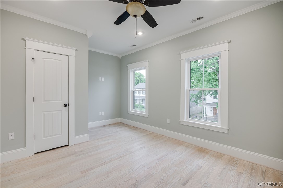 3110 1/3 Garland Ave