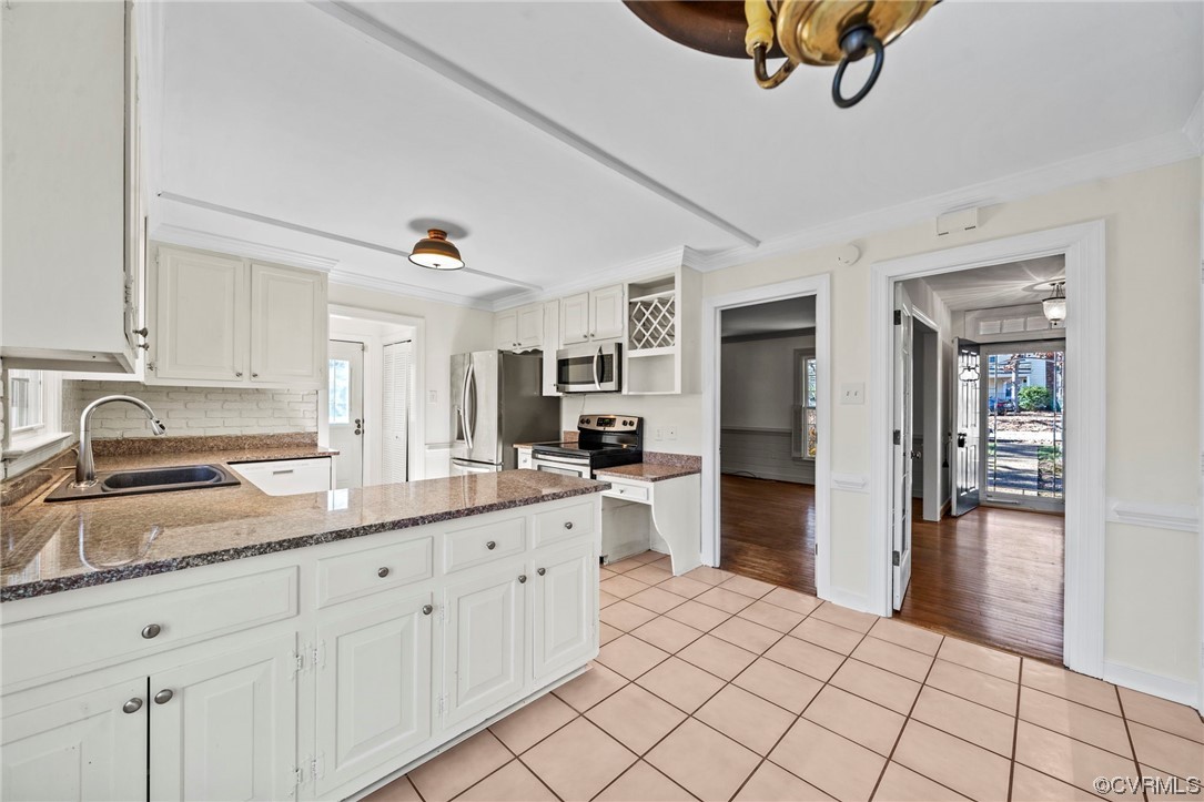 12207 Poplar Forest Dr