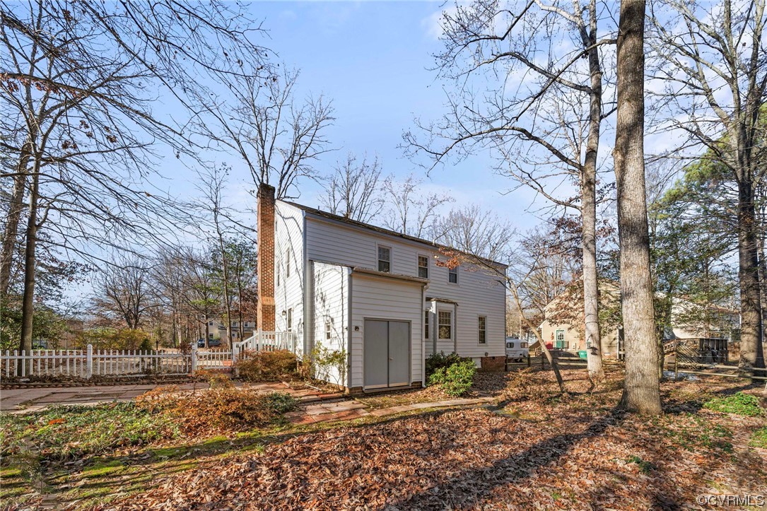 12207 Poplar Forest Dr