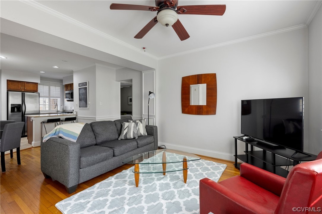 33 W Locke Ln Unit#U3