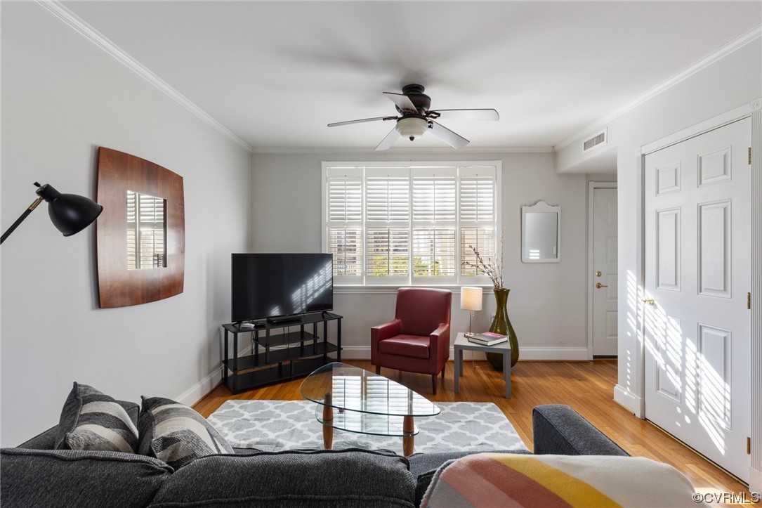 33 W Locke Ln Unit#U3