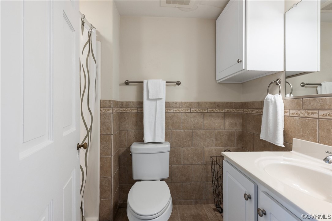 33 W Locke Ln Unit#U3