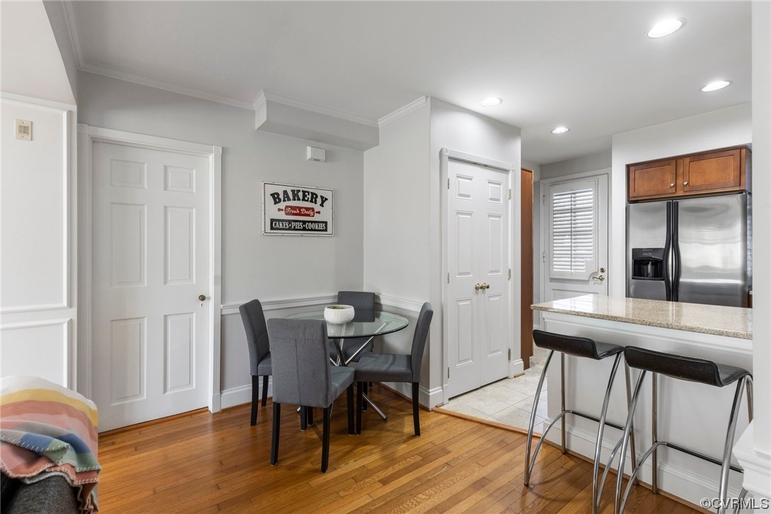 33 W Locke Ln Unit#U3