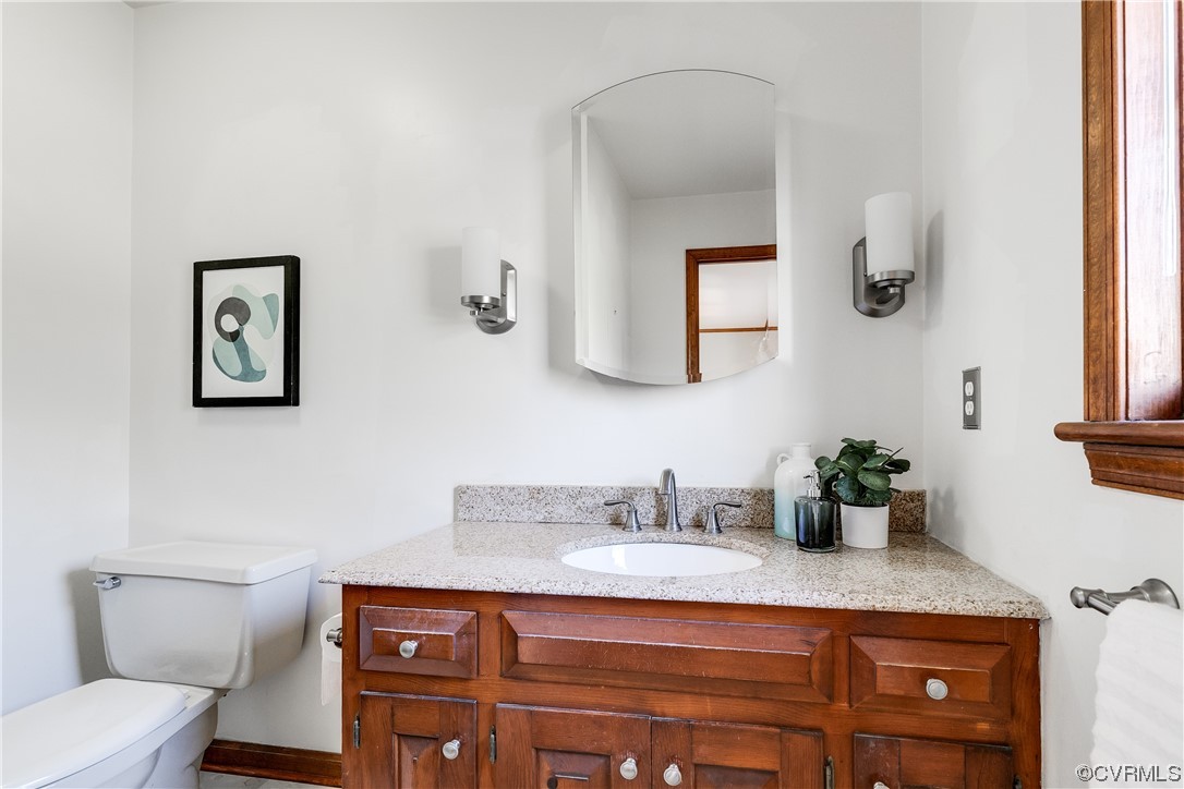 8100 Gold Acres Farm Rd