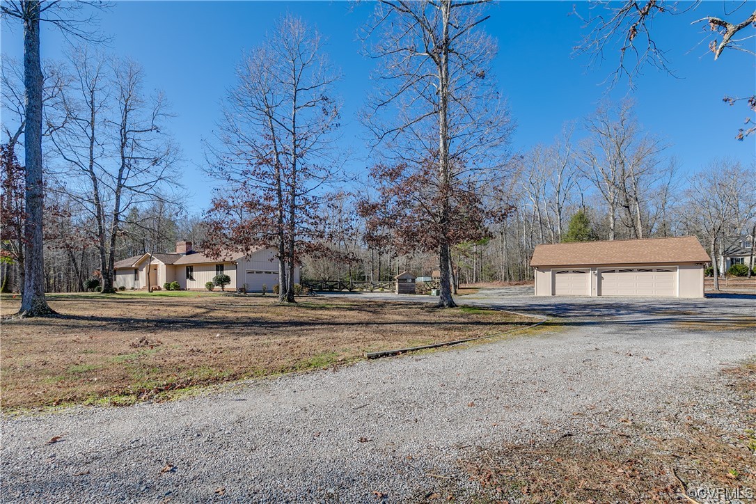 8100 Gold Acres Farm Rd