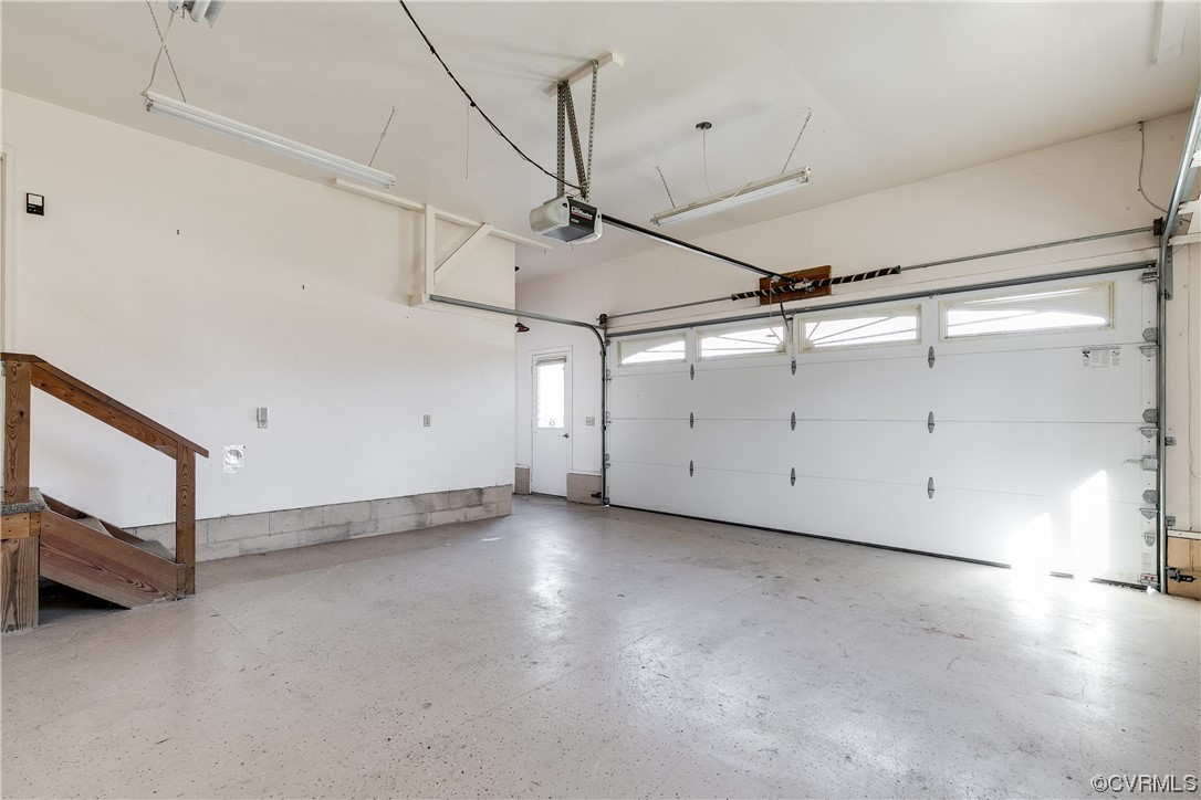 8100 Gold Acres Farm Rd