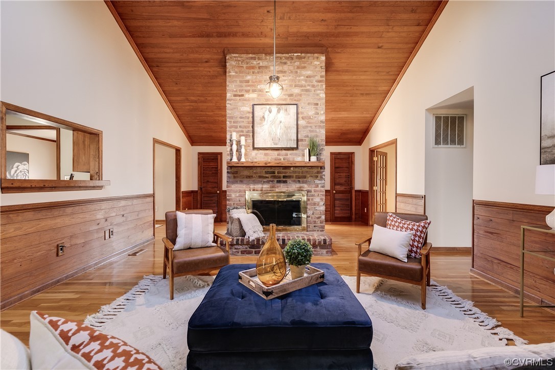 8100 Gold Acres Farm Rd