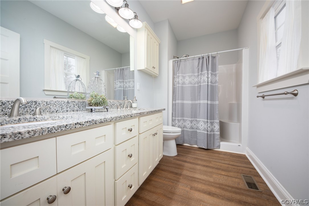 6173 Community House Rd