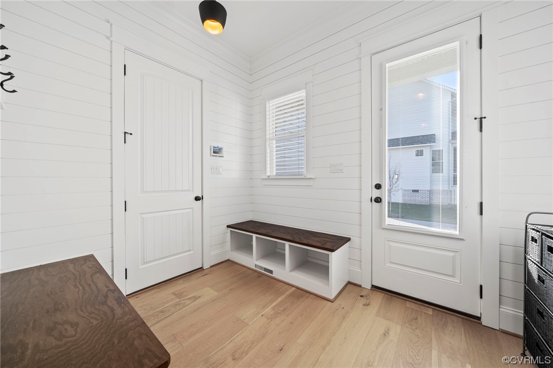 18112 Timber Banks Ln