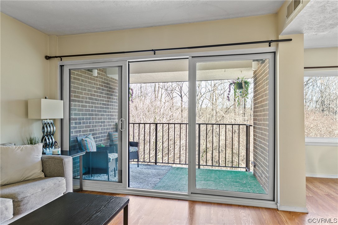 1509 Bronwyn Rd Unit#303