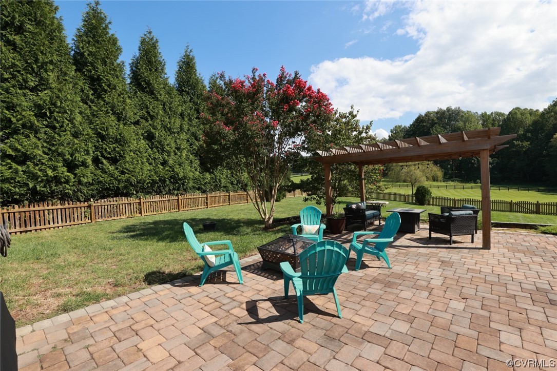 17561 Carrington Glen Ln