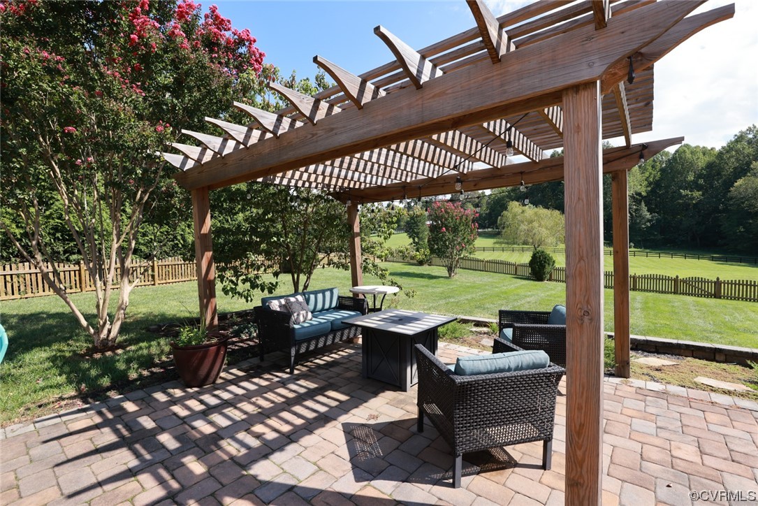 17561 Carrington Glen Ln