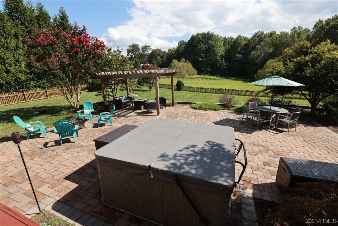 17561 Carrington Glen Ln