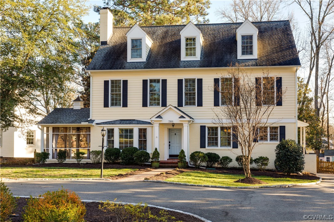 7203 Pinetree Rd