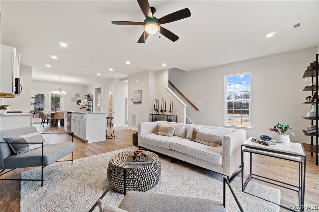 13809 Village View Dr