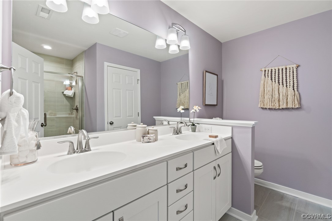 13809 Village View Dr