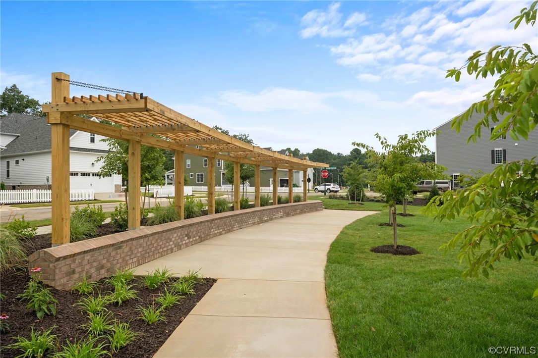 13809 Village View Dr