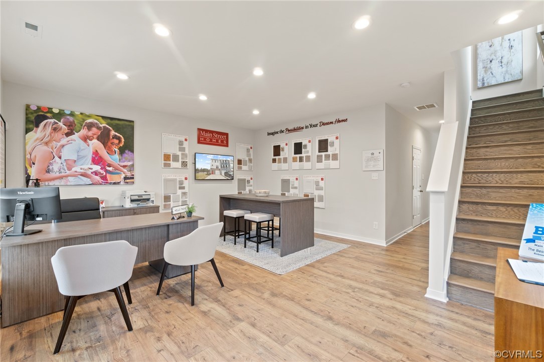 13809 Village View Dr