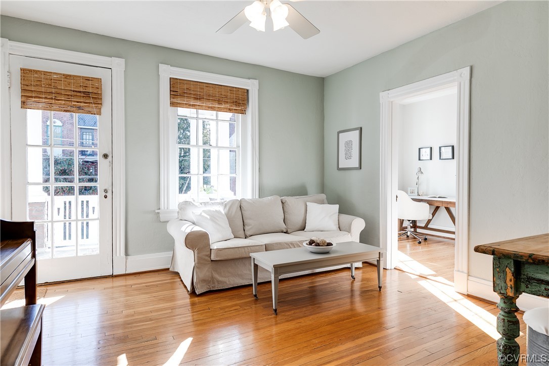 402 N Belmont Ave Unit#U4