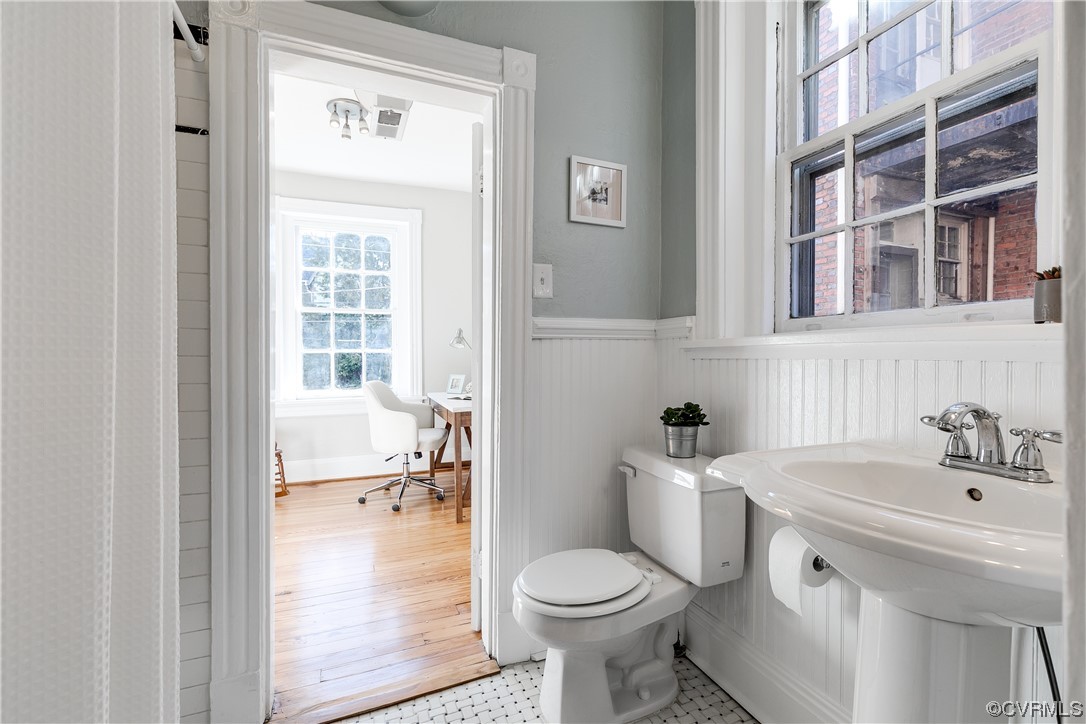 402 N Belmont Ave Unit#U4