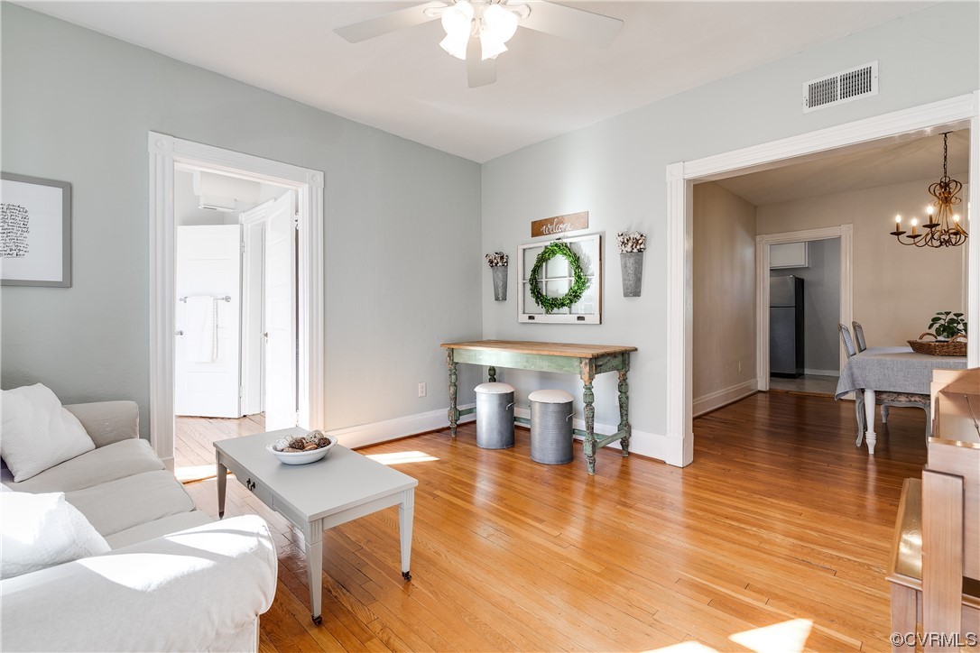 402 N Belmont Ave Unit#U4