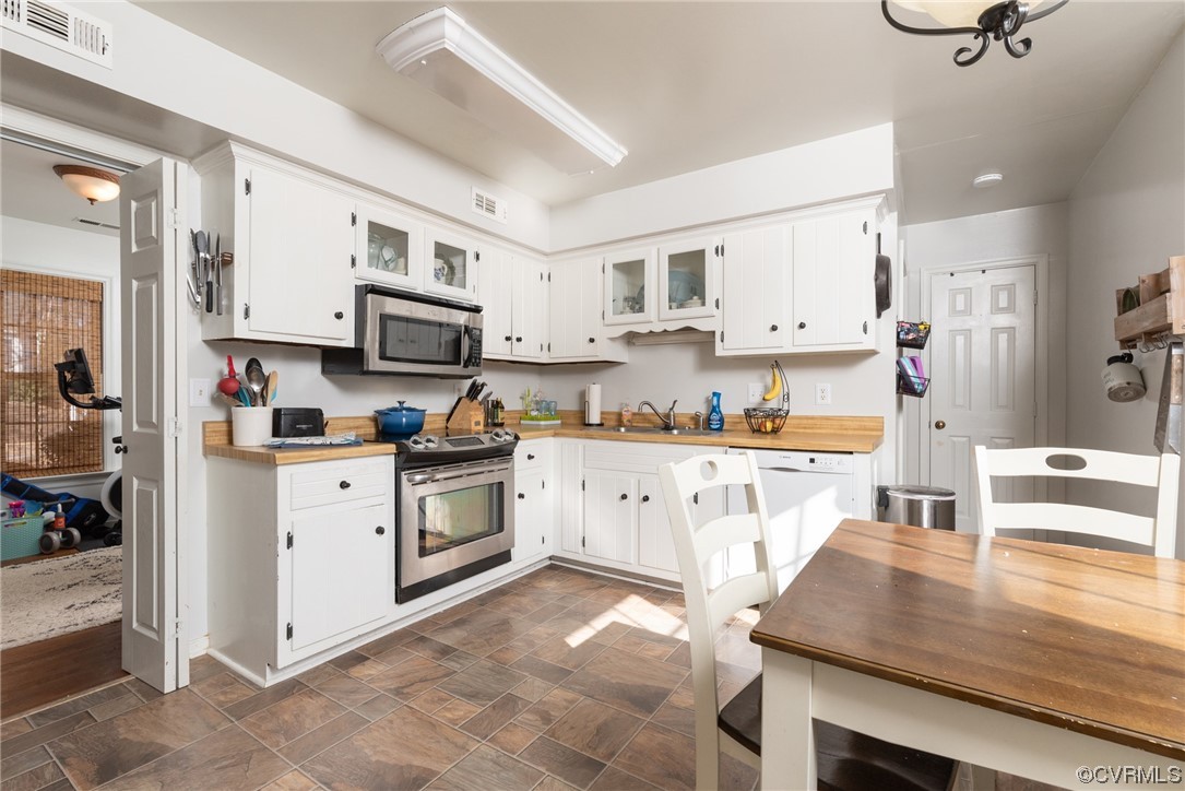 12107 Manders Knoll Ter