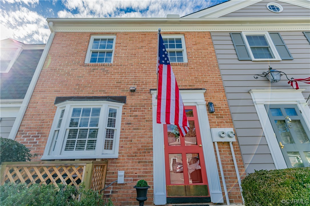 9129 Derbyshire Rd Unit#B