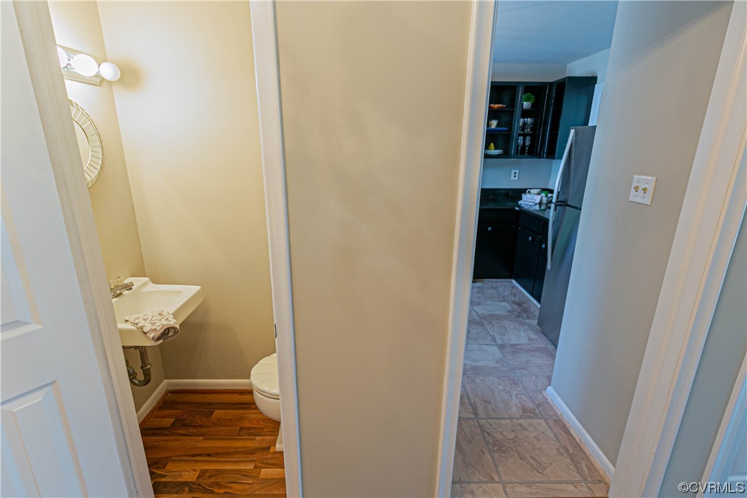 9129 Derbyshire Rd Unit#B