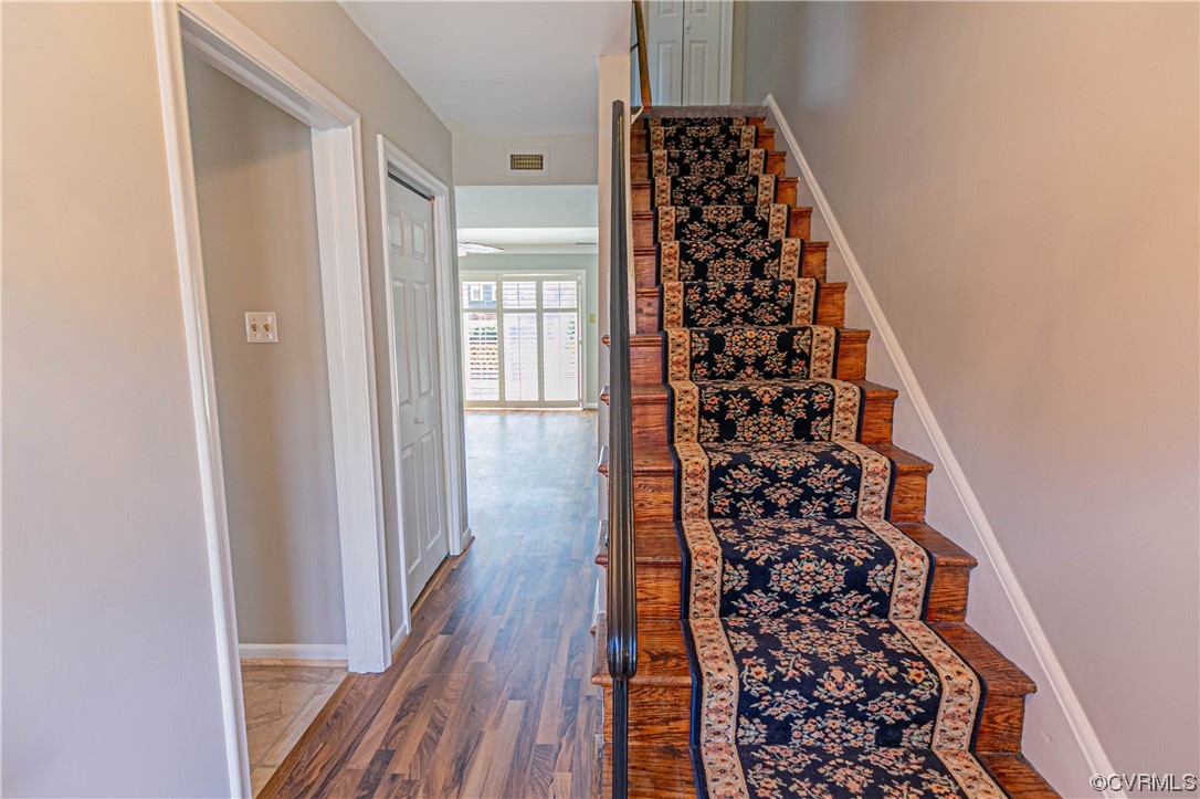 9129 Derbyshire Rd Unit#B