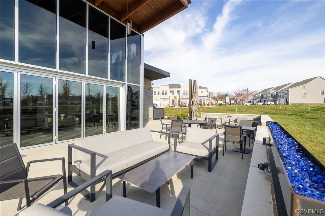 3700 Maze Runner Dr Unit#406