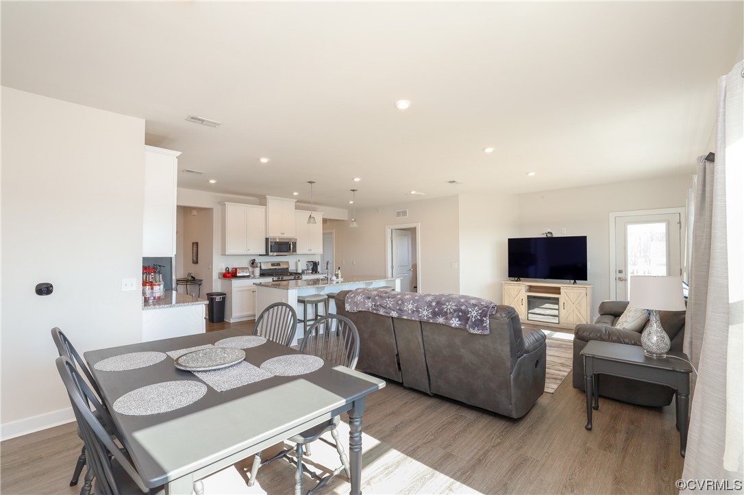 3700 Maze Runner Dr Unit#406