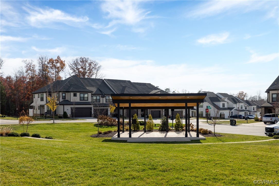 3700 Maze Runner Dr Unit#406