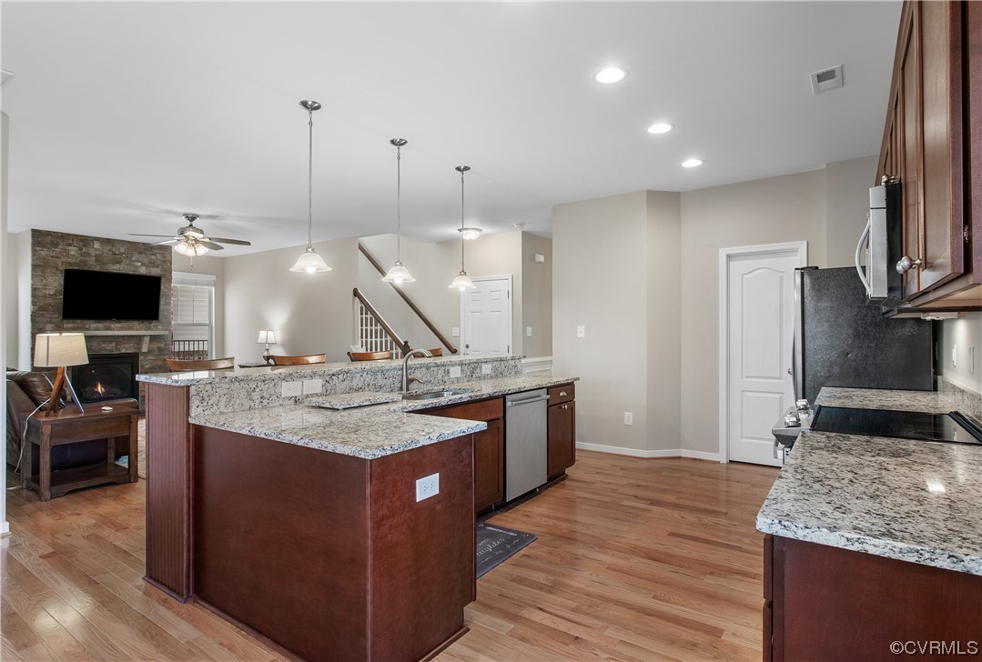 1131 Ashton Village Ln