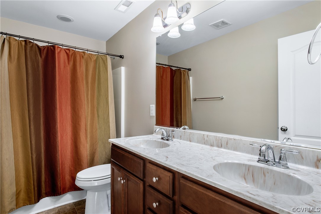 1131 Ashton Village Ln