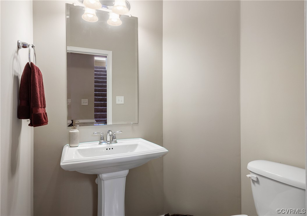 1131 Ashton Village Ln